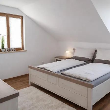 Apartament 147 Sekull